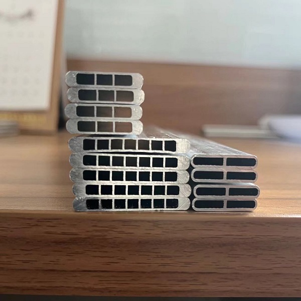 Nouveau design pour les tubes d'harmonica en aluminium