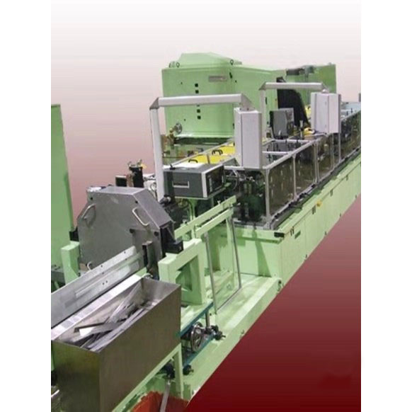 Machine de fabrication de tuyaux